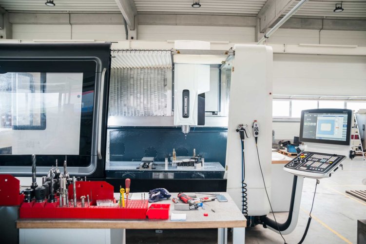cnc1